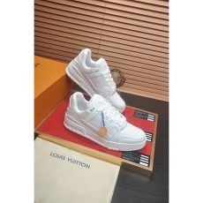 Louis Vuitton Trainer Sneaker